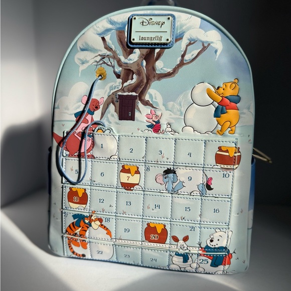 Exclusive NWT Disney Loungefly Winnie the Pooh Advent Calendar Backpack - Picture 1 of 9